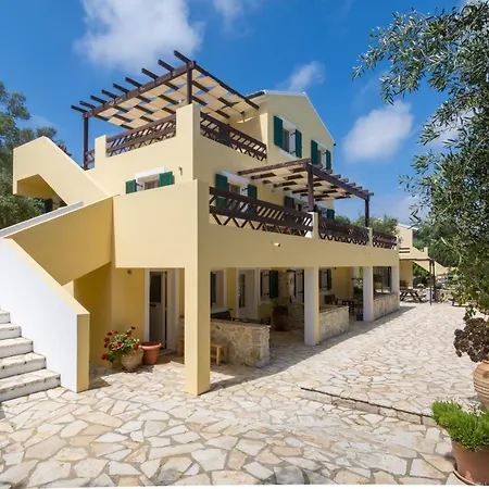 Apartment Elaia & No.1 Gaios